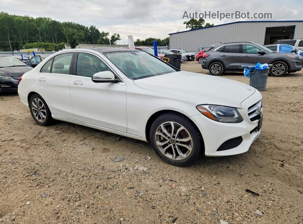 55SWF4KB2HU224185 2017 MERCEDES-BENZ C White Front right