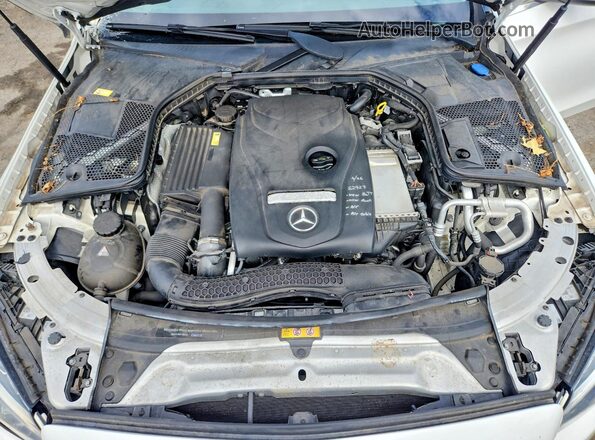 55SWF4KB3GU143033 2016 MERCEDES-BENZ C White Սալոնի հետևի տեսք