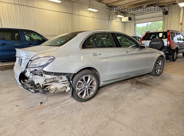 55SWF4KB3GU172659 2016 MERCEDES-BENZ C Silver Задня права чверть
