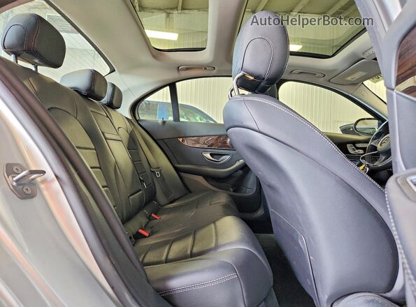 55SWF4KB3GU172659 2016 MERCEDES-BENZ C Silver Вид задніх сидінь