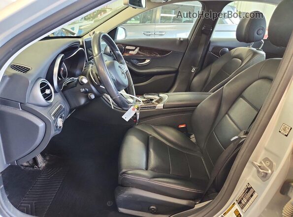55SWF4KB3GU172659 2016 MERCEDES-BENZ C Silver Вид салону спереду