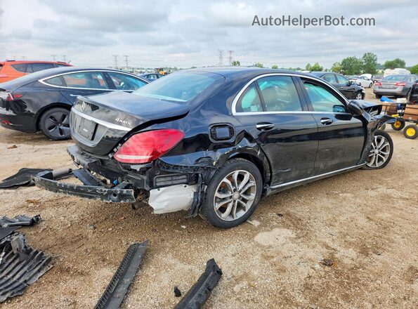 55SWF4KB3HU204172 2017 MERCEDES-BENZ C Черный Задняя правая четверть