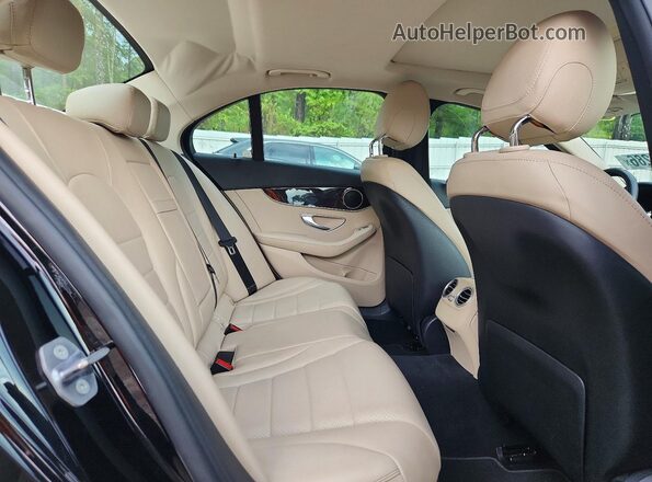 55SWF4KB3JU272249 2018 MERCEDES-BENZ C Black Հետևի նստատեղերի տեսք