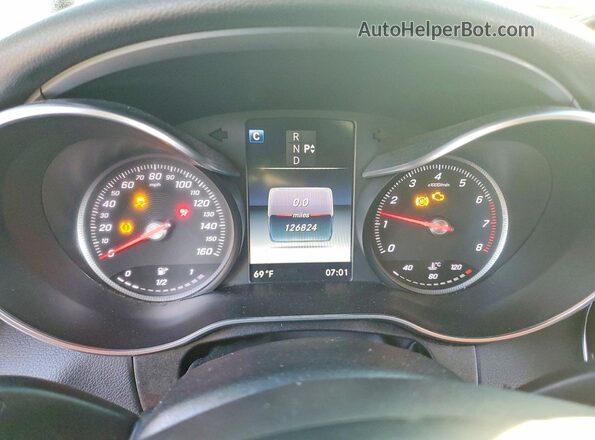 55SWF4KB4HU180593 2017 MERCEDES-BENZ C Black Вид щитка приладів