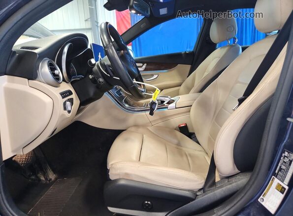 55SWF4KB4JU267822 2018 MERCEDES-BENZ C Blue წინა სალონის ხედი