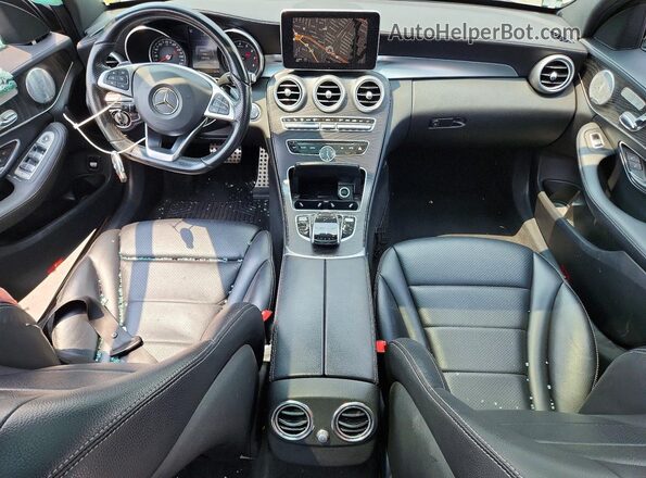 55SWF4KB5GU104718 2016 MERCEDES-BENZ C Black Dashboard view