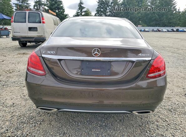 55SWF4KB5GU135077 2016 MERCEDES-BENZ C Коричневый Вид сзади