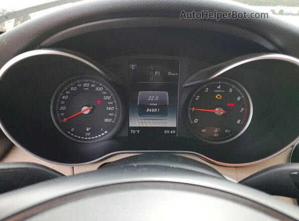 55SWF4KB5GU135077 2016 MERCEDES-BENZ C Коричневый Вид щитка приборов