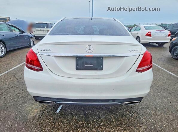 55SWF4KB5GU146659 2016 MERCEDES-BENZ C White Вид ззаду