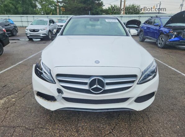 55SWF4KB5GU146659 2016 MERCEDES-BENZ C White Вид спереду