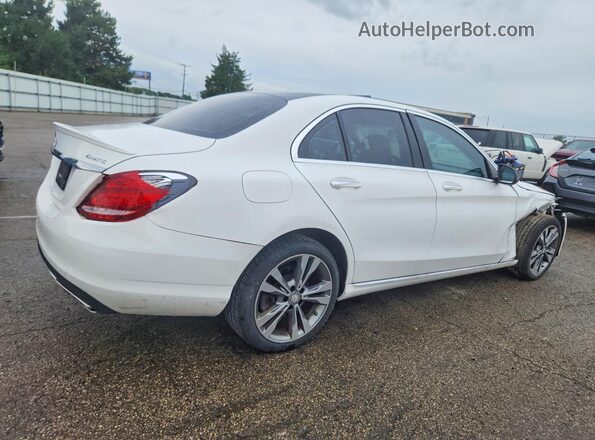 55SWF4KB5GU146659 2016 MERCEDES-BENZ C White Задня права чверть