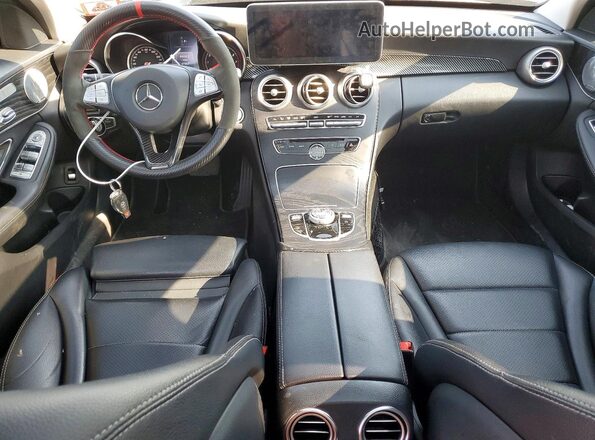 55SWF4KB5HU186001 2017 MERCEDES-BENZ C Black Widok deski rozdzielczej
