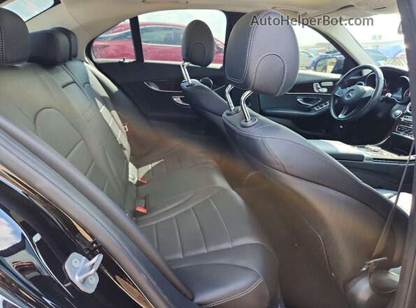 55SWF4KB5HU224939 2017 MERCEDES-BENZ C Black Vista de los asientos traseros