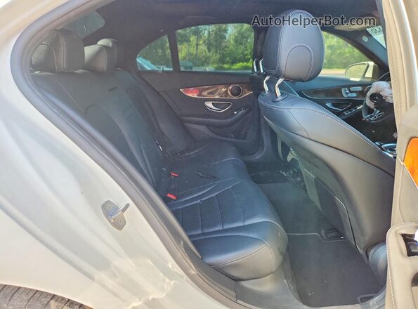 55SWF4KB6HU218650 2017 MERCEDES-BENZ C White Вид задніх сидінь