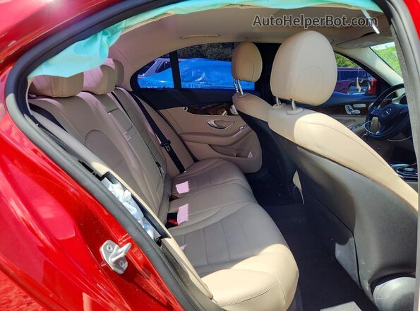 55SWF4KB6JU262332 2018 MERCEDES-BENZ C Red Вид задніх сидінь