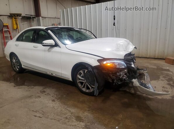 55SWF4KB7GU103442 2016 MERCEDES-BENZ C White Przód prawy