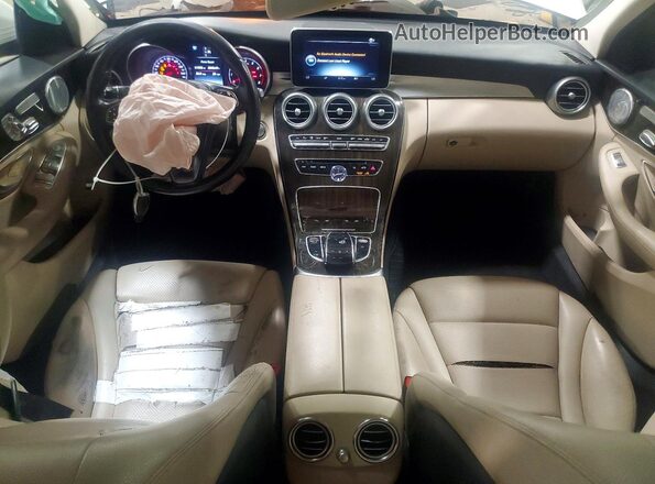 55SWF4KB7GU103442 2016 MERCEDES-BENZ C White Widok deski rozdzielczej