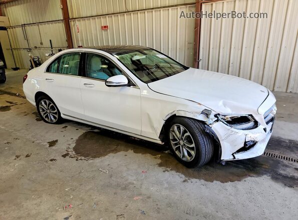 55SWF4KB7HU181107 2017 MERCEDES-BENZ C White Передня права чверть