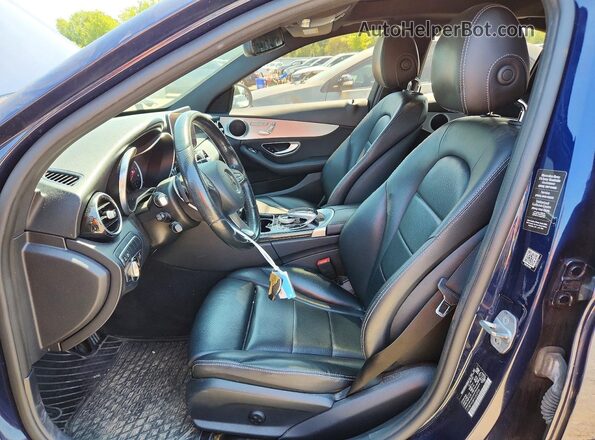 55SWF4KB8HU202028 2017 MERCEDES-BENZ C Blue Widok wnętrza z przodu