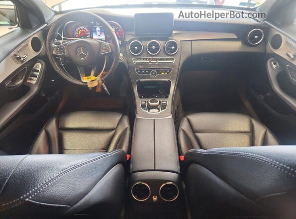 55SWF4KB8JU265085 2018 MERCEDES-BENZ C White Widok deski rozdzielczej