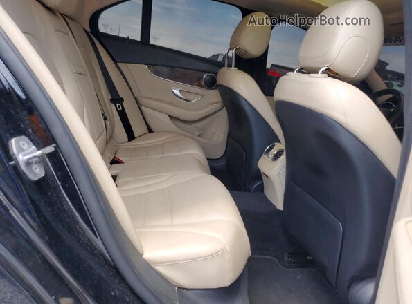 55SWF4KB9HU221428 2017 MERCEDES-BENZ C-CLASS Black Widok wnętrza z tyłu