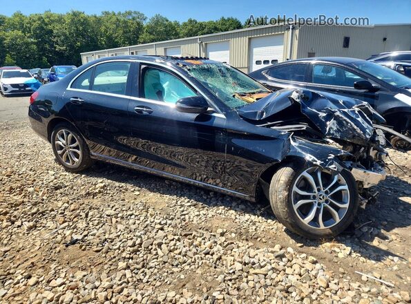 55SWF4KB9JU238929 2018 MERCEDES-BENZ C Black Передня права чверть