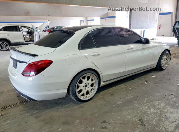 55SWF4KBXGU136466 2016 MERCEDES-BENZ C White Հետևի աջ