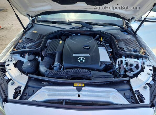 55SWF4KBXGU141974 2016 MERCEDES-BENZ C White Vista interior trasera