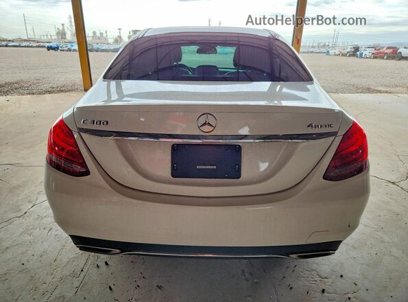 55SWF4KBXGU142445 2016 MERCEDES-BENZ C White უკანა ხედი