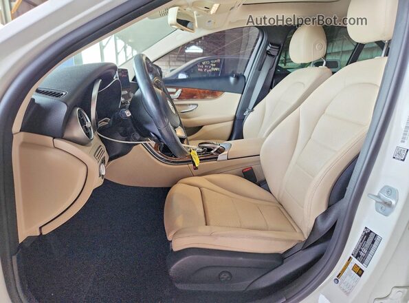 55SWF4KBXGU142445 2016 MERCEDES-BENZ C White წინა სალონის ხედი