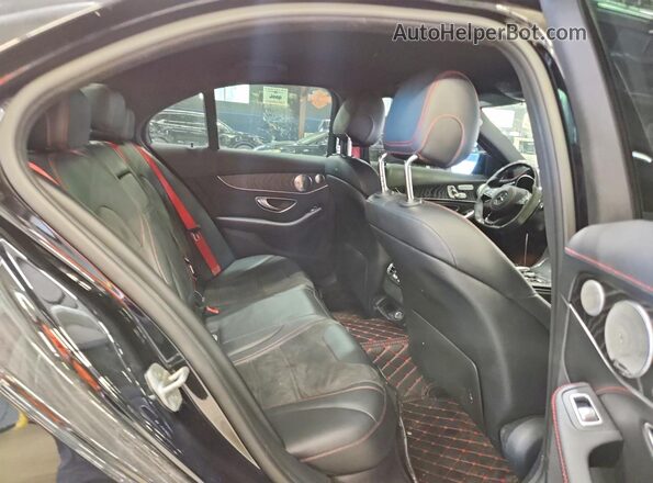 55SWF6EB2GU132354 2016 MERCEDES-BENZ C Black Vista de los asientos traseros