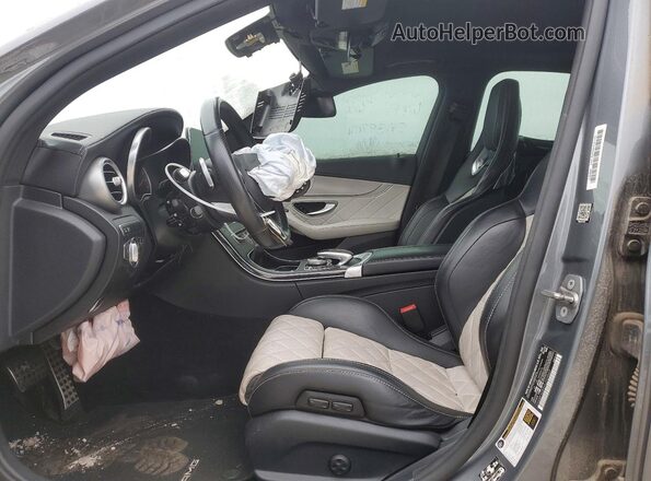 55SWF6EB5HU209557 2017 MERCEDES-BENZ C Gray Front interior view
