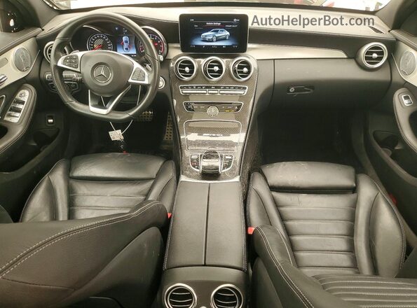 55SWF6EB6JU266923 2018 MERCEDES-BENZ C Серый Вид панели приборов