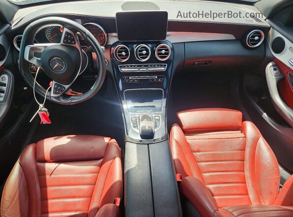 55SWF6EB7JU242971 2018 MERCEDES-BENZ C Черный Вид панели приборов