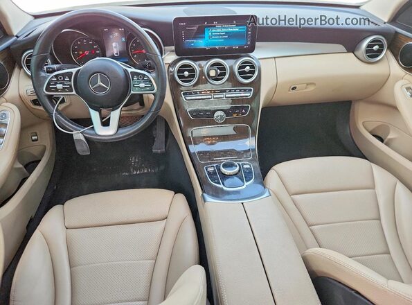 55SWF8DB0KU285014 2019 MERCEDES-BENZ C White Dashboard view