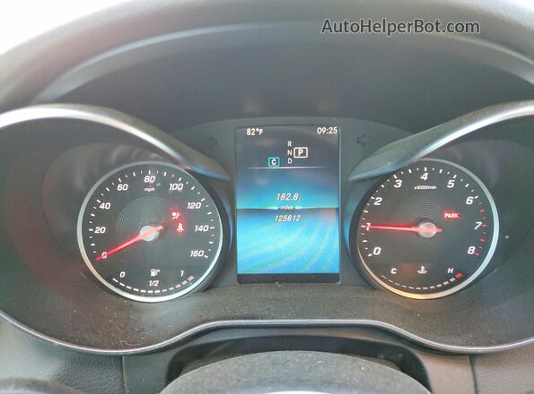 55SWF8DB0LU324363 2020 MERCEDES-BENZ C White Вид щитка приладів
