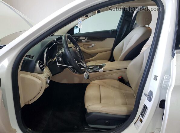 55SWF8DB3KU297352 2019 MERCEDES-BENZ C White Widok wnętrza z przodu