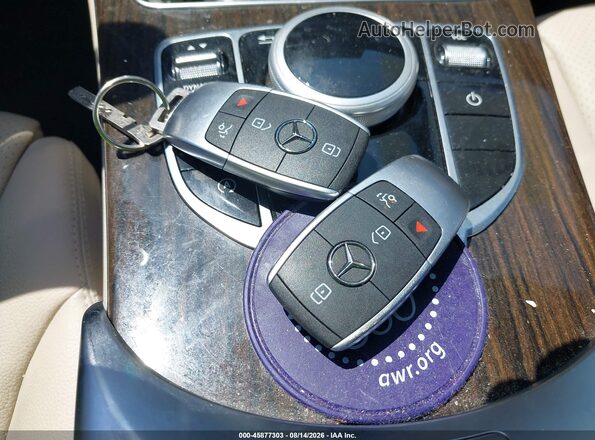 55SWF8DB3KU322704 2019 MERCEDES-BENZ C-CLASS Красный Вид панели приборов