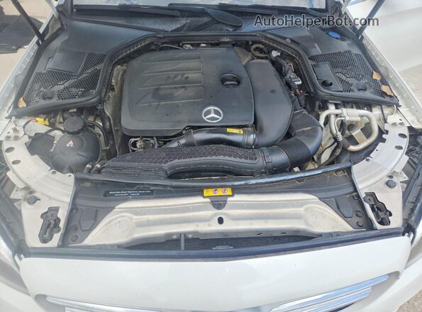 55SWF8DB4KU310383 2019 MERCEDES-BENZ C White Rear interior view