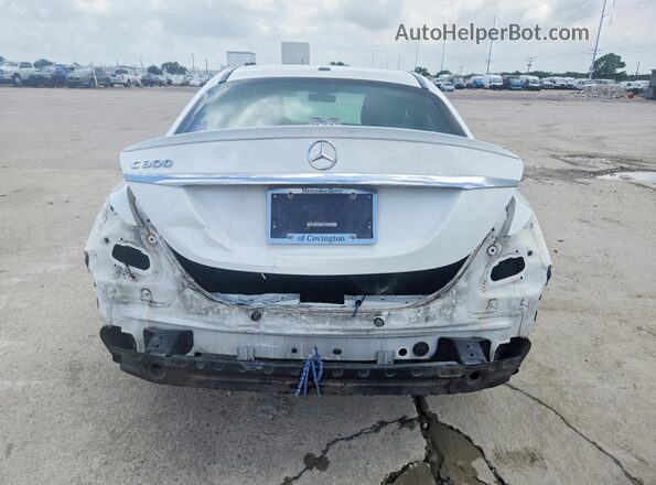 55SWF8DB4KU310383 2019 MERCEDES-BENZ C White Rear view