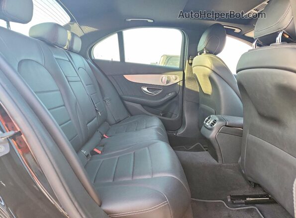 55SWF8DB5LU330045 2020 MERCEDES-BENZ C Black Հետևի նստատեղերի տեսք