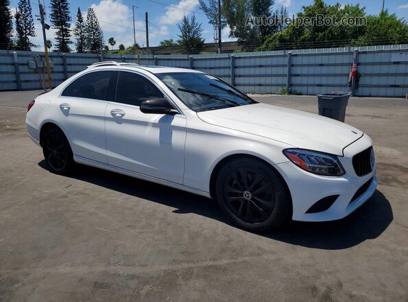 55SWF8DB6KU296583 2019 MERCEDES-BENZ C White Przód prawy