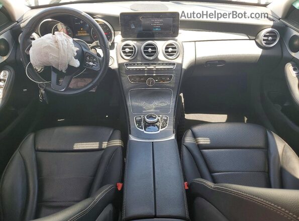 55SWF8DB6KU296583 2019 MERCEDES-BENZ C White Widok deski rozdzielczej