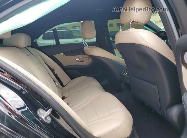 55SWF8DB9KU302733 2019 MERCEDES-BENZ C Black Вид задніх сидінь