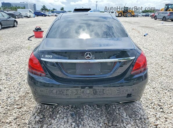 55SWF8DB9KU302733 2019 MERCEDES-BENZ C Black Вид ззаду