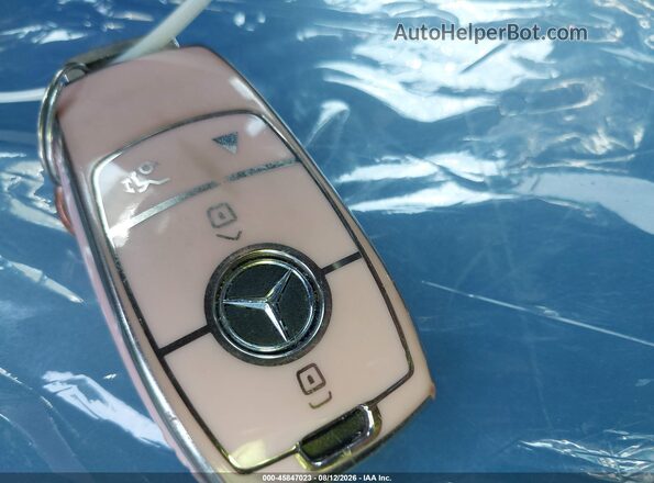55SWF8DB9LU327715 2020 MERCEDES-BENZ C-CLASS Black Widok deski rozdzielczej