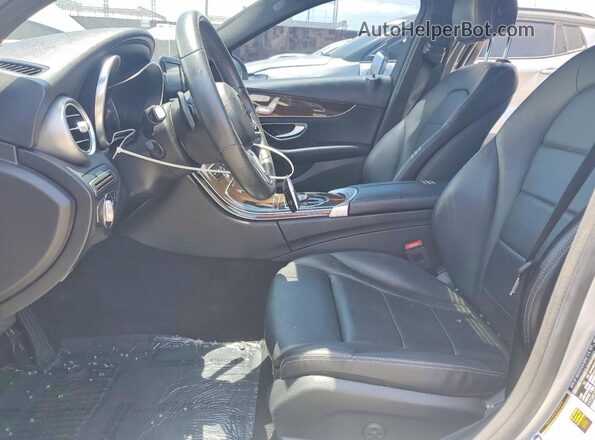 55SWF8DBXKU289524 2019 MERCEDES-BENZ C Silver Widok wnętrza z przodu