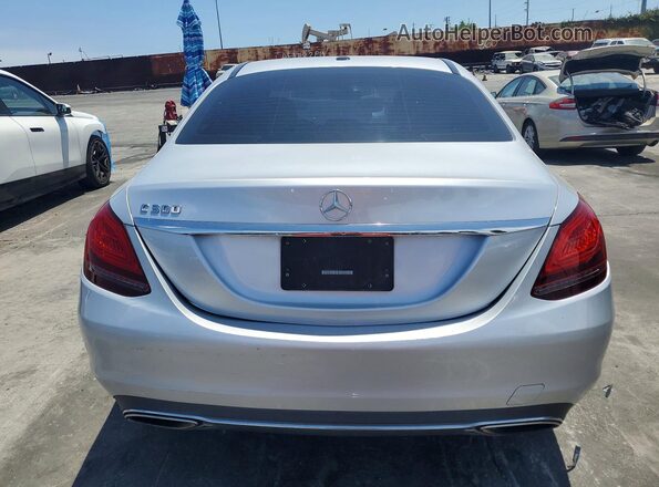 55SWF8DBXKU289524 2019 MERCEDES-BENZ C Silver Widok z tyłu