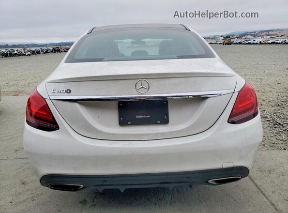 55SWF8DBXKU294271 2019 MERCEDES-BENZ C White Vista trasera
