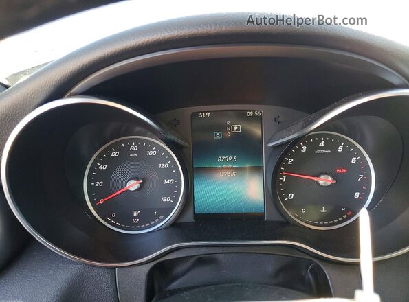 55SWF8DBXKU297669 2019 MERCEDES-BENZ C White Instrument cluster view